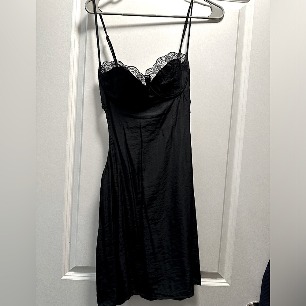 Princess Polly - Black Lace Dress (NEW)